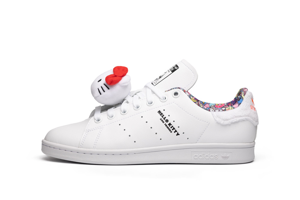 STAN SMITH X HELLO KITTY